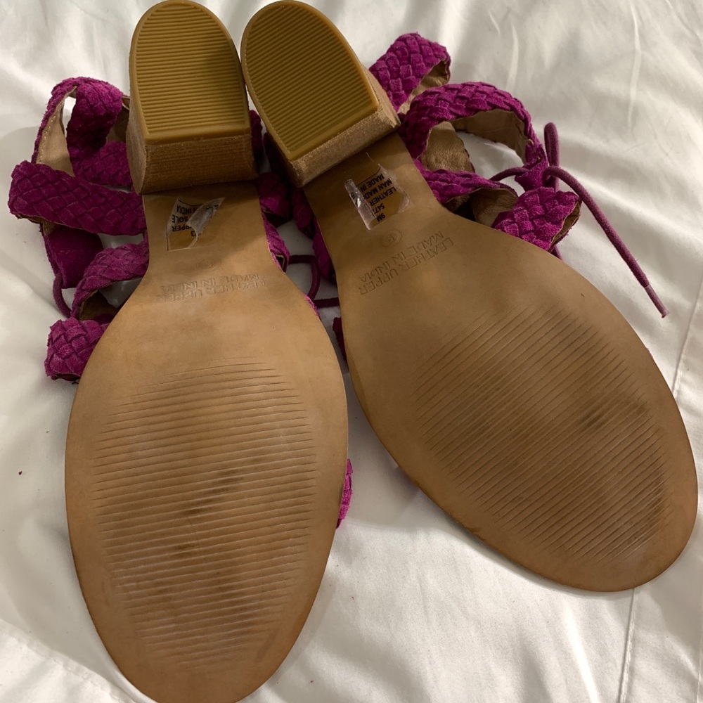 Diba Suede Heels - Picture 7 of 9